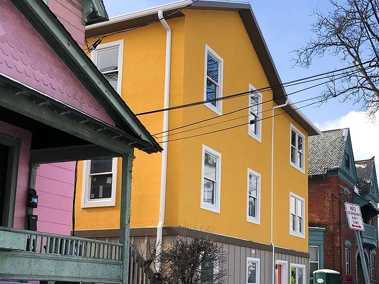 327 W Seneca — Photo 3