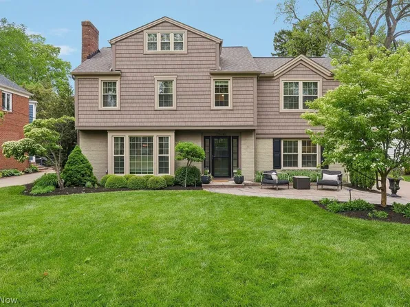 20646 Beaconsfield Blvd, Rocky River, OH 44116