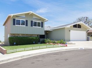 2144 Van Karajan Dr, Rancho Palos Verdes, CA 90275