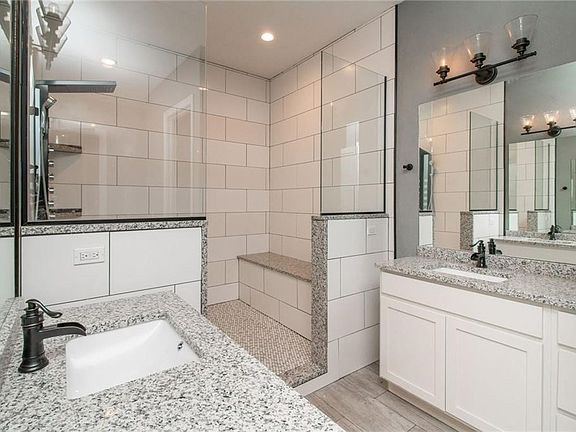 4th image of 5375 Katelyn Ave
