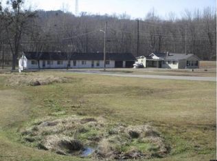 24 Jones Bend Road Ext, Paris, TN 38242