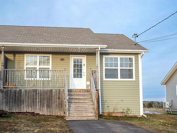 3rd image of 180 Norwood Rd