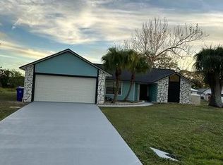 751 Cody Ave, Sebastian, FL 32958