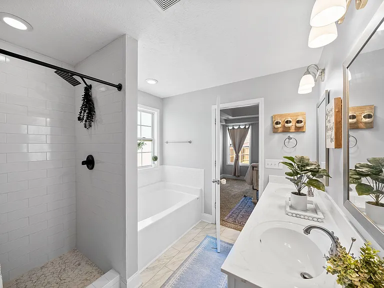 607 Fennec Way — Photo 18