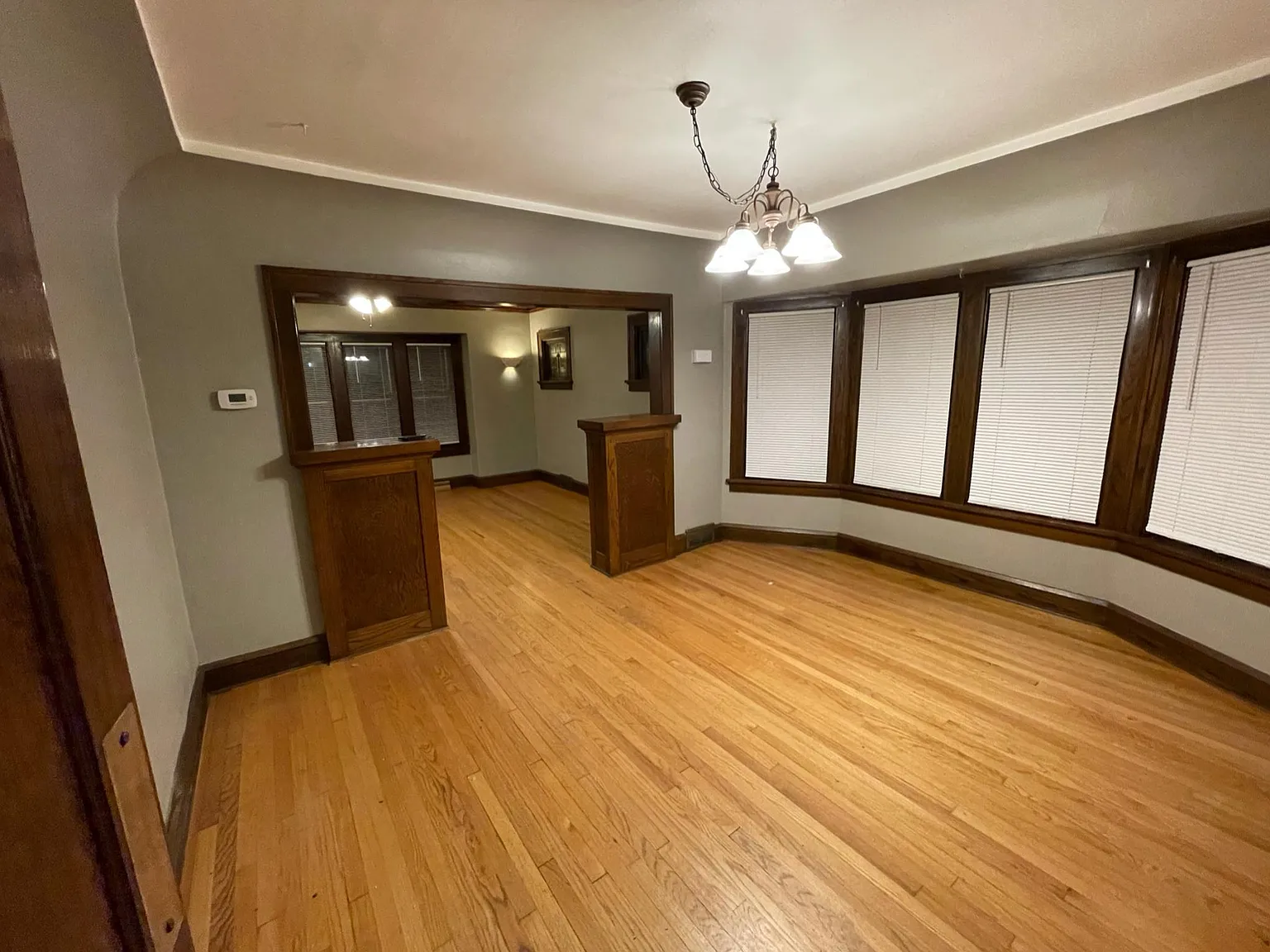 2 bed, 1100 sqft, $1,500 — Photo 2