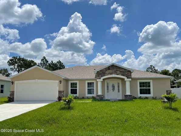 2047 Oconnel Ave SW, Palm Bay, FL 32908