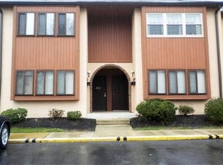 1211 Chelmsford Cir, Newark, DE 19713