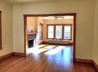 3736 W Cornelia Ave #1F, Chicago, IL 60618