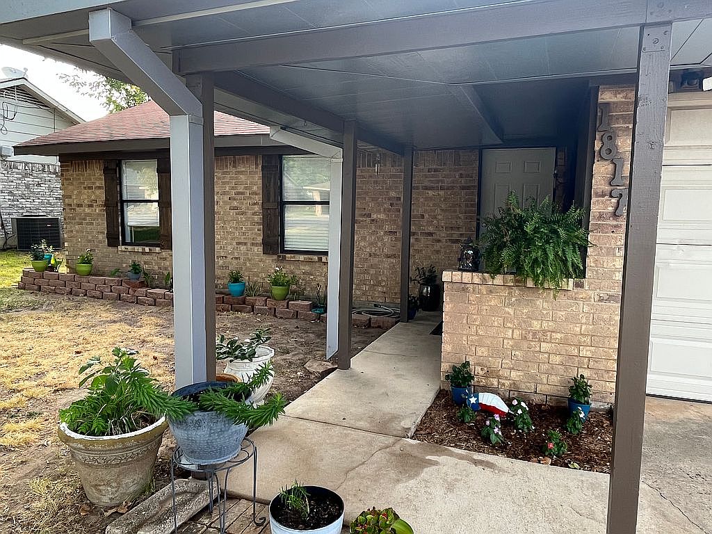 1817 Oak Hill Dr, Corinth, TX 76210 Zillow