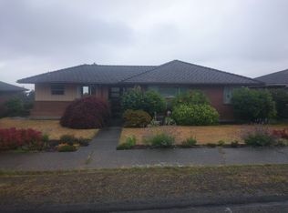 12725 9th Ave NW, Seattle, WA 98177