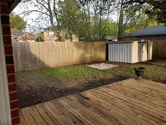 4th image of 21727 Wildcroft Dr