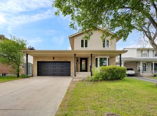11 Douglas Ave, Kingston, ON K7K 6B5