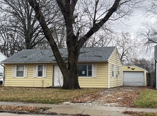 1632 N 19th St, Springfield, IL 62702