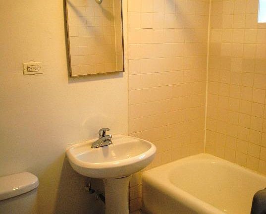 5th image of 5601 W West End Ave APT 307