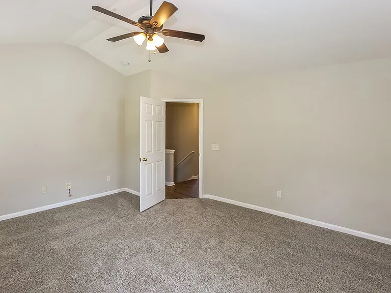 6010 Firethorne Ln — Photo 10