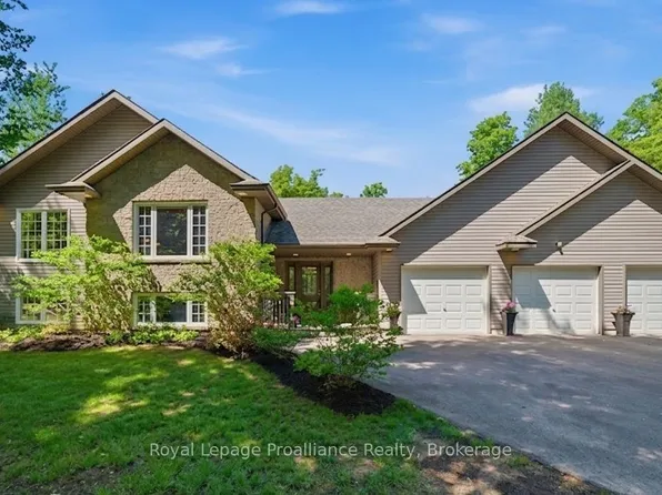 1098 Stoney Point Rd, Brighton, ON K0K 1H0