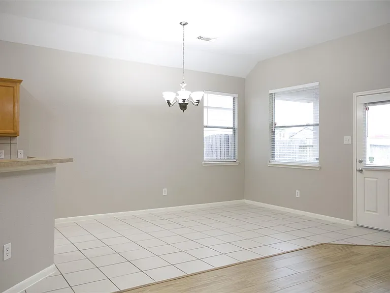 14434 Long Meadow Dr — Photo 8