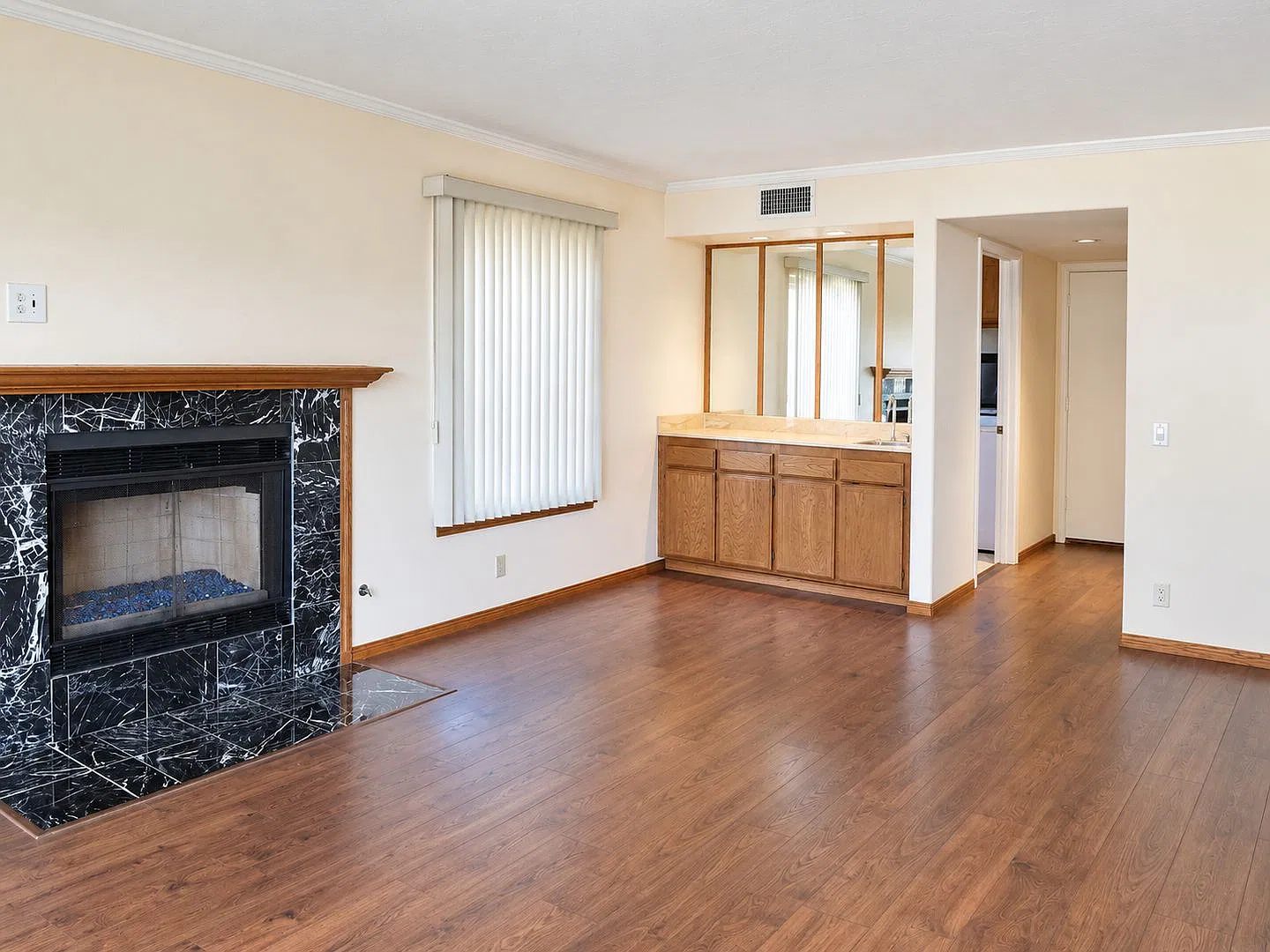 4 Bedroom House in Scripps Ranch - Cul De Sac Location — Photo 3