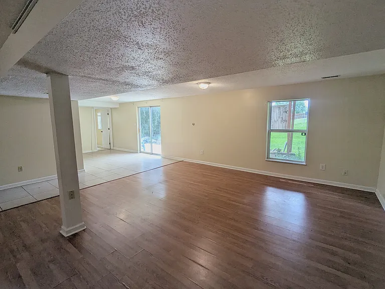 1061 Mitchell Way — Photo 11