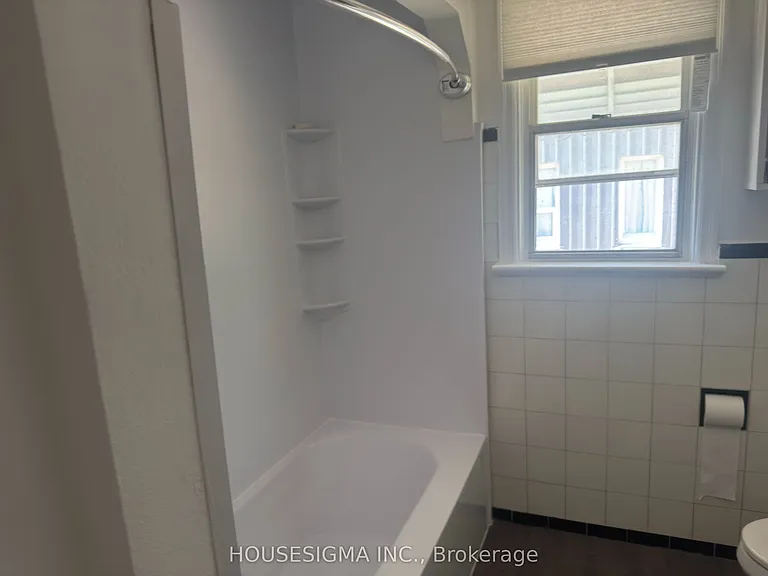 206 Burnett Ave #MAIN — Photo 12