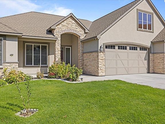 2nd image of 2078 W 51st Ave