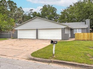 10934 E 23rd St, Tulsa, OK 74129
