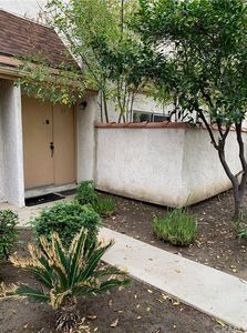 21019 Gresham St APT 20, Canoga Park, CA, 91304