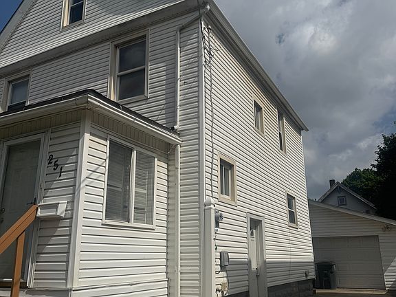2nd image of 251 Russell Ave