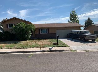 1021 Everglade Dr, Cheyenne, WY 82001