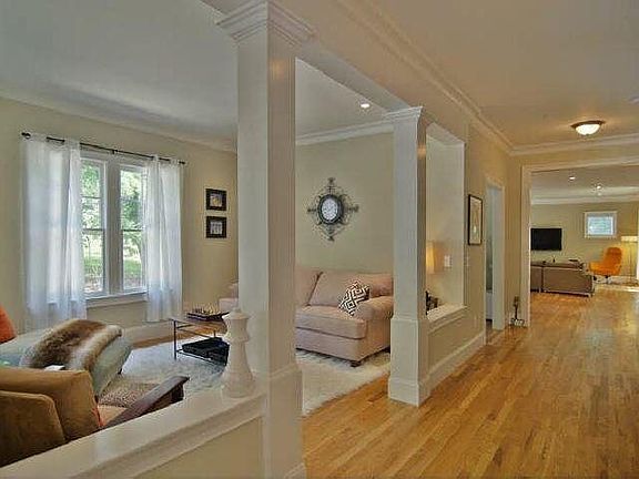 4th image of 905 Charles Allen Dr NE
