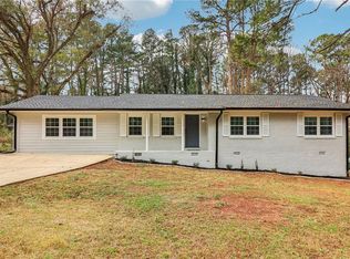 395 Colchester Dr, Stone Mountain, GA 30088