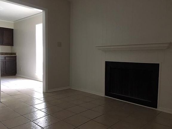 Dining Room & Fireplace