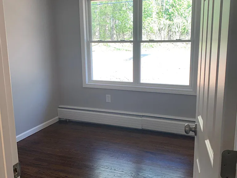 511 Atkins St — Photo 10