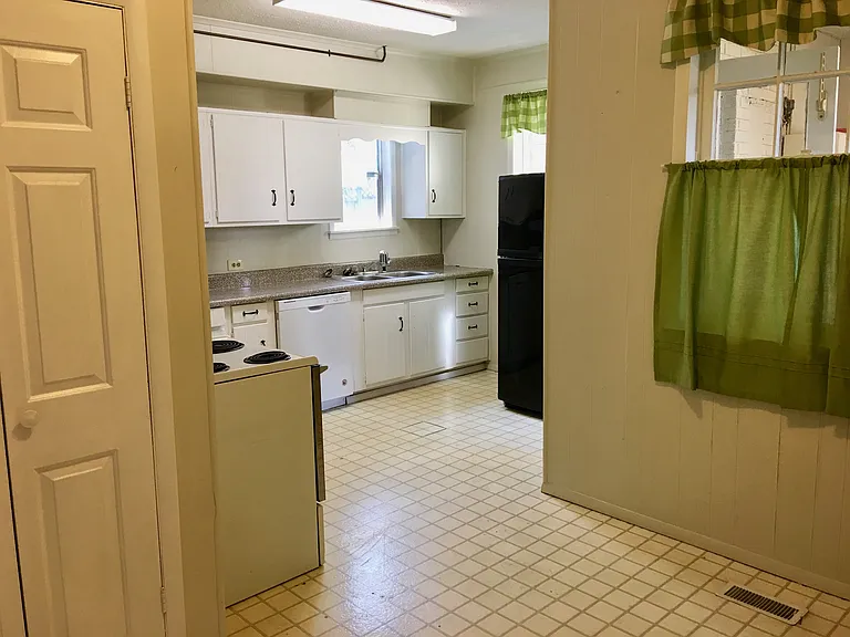 3736 Whitland Ave #1 — Photo 5