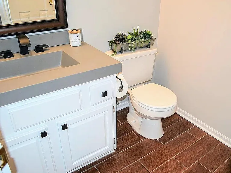 8900 Sicily Ln — Photo 15