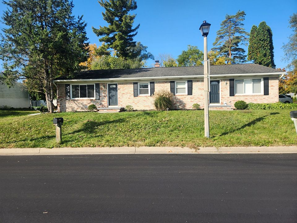 1st image of 1797 Woodside Dr
