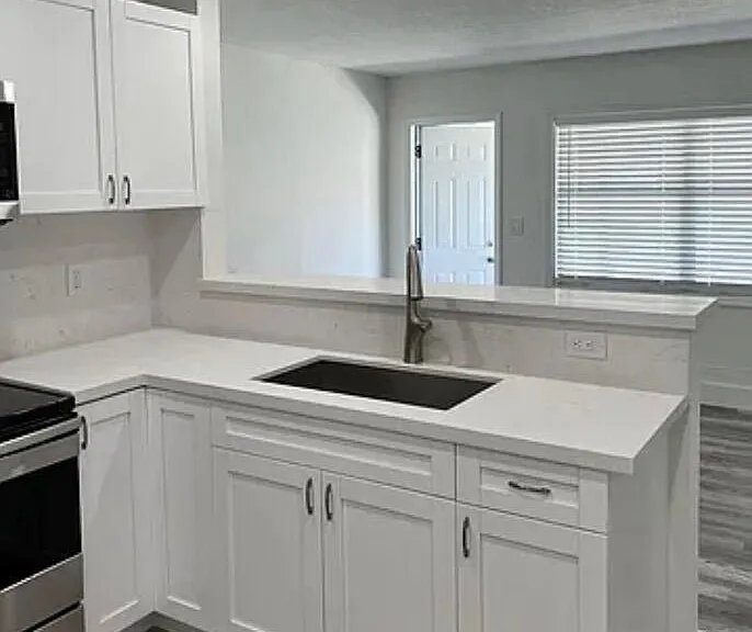 2034 Taylor St — Photo 1