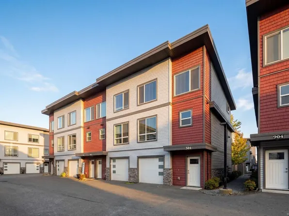 3351 Luxton Rd #504, Langford, BC V9C 0P2