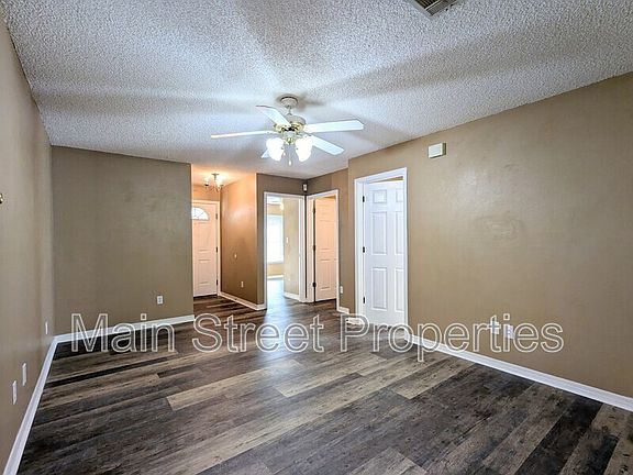 5th image of 1511 Galvin Ave