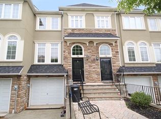 196 Presentation Cir, Staten Island, NY 10312