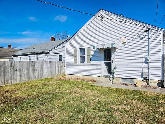 5th image of 4613 Young Ave