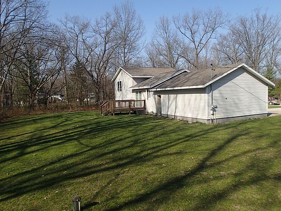 3rd image of 3477 Hunter Dr