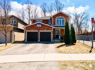 53 Stollar Blvd, Barrie, ON L4M6N3