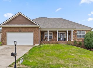 8934 Sunridge Dr, Ooltewah, TN 37363