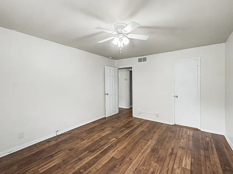 709 Ashlawn Pl — Photo 31