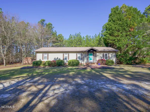 1322 Linden Road, Aberdeen, NC 28315