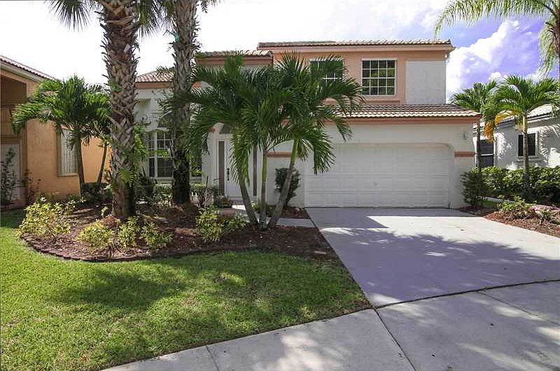 1st image of 696 NW 156th Ave