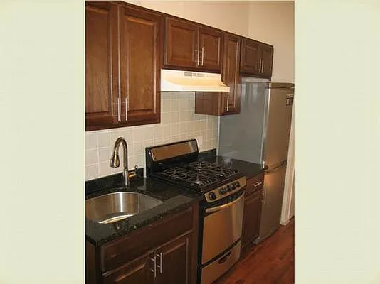 Rented by Stribling | media 27