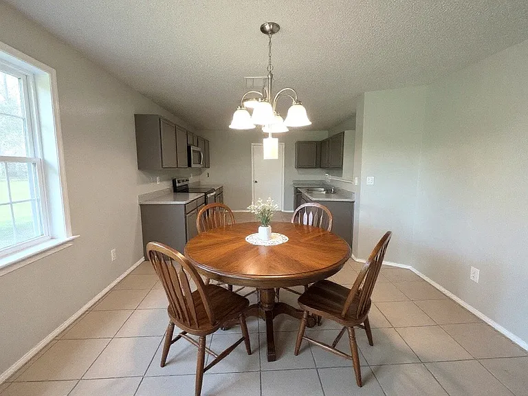 3952 Golden Horn Ln — Photo 5