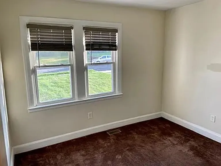 2802 Berwick Ave — Photo 21
